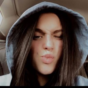 Meet your Posher, Norah